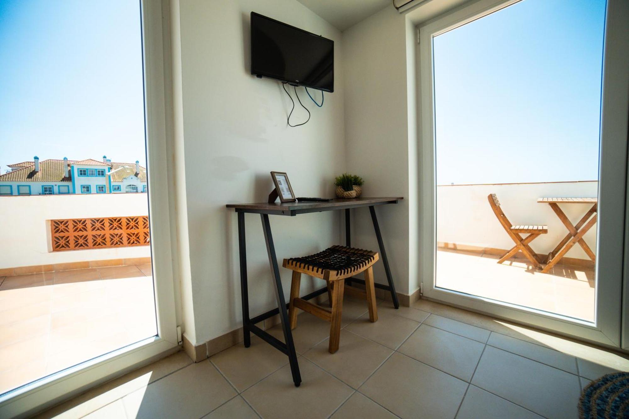 Alex Surf Hostel Baleal Dış mekan fotoğraf