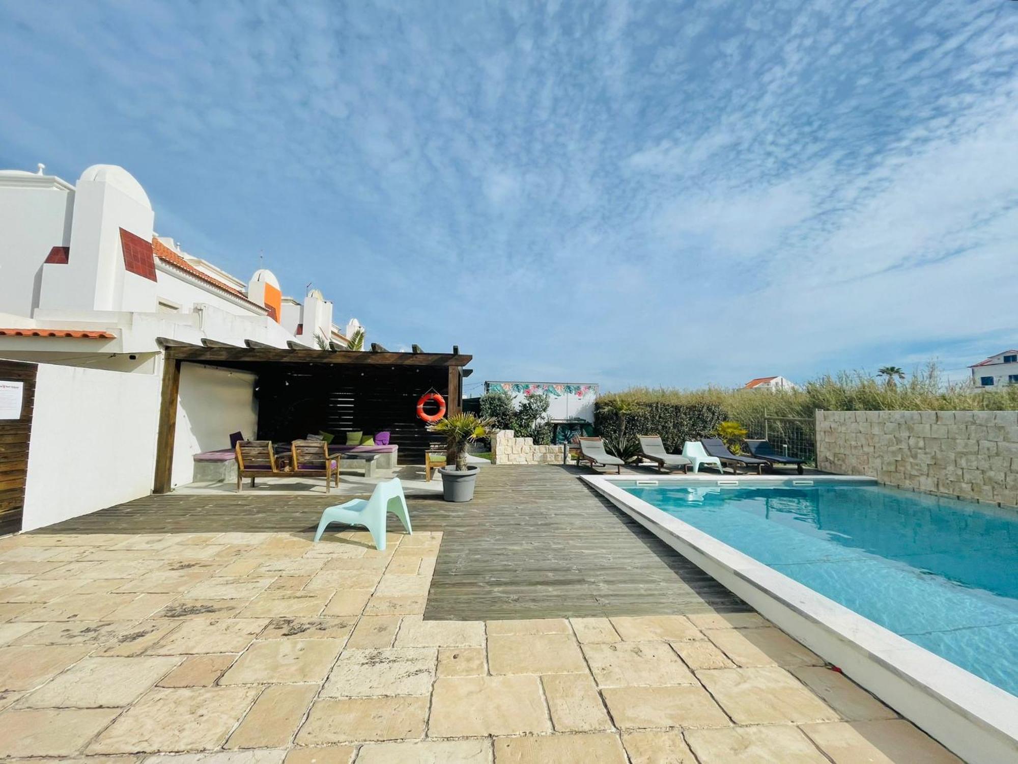 Alex Surf Hostel Baleal Dış mekan fotoğraf